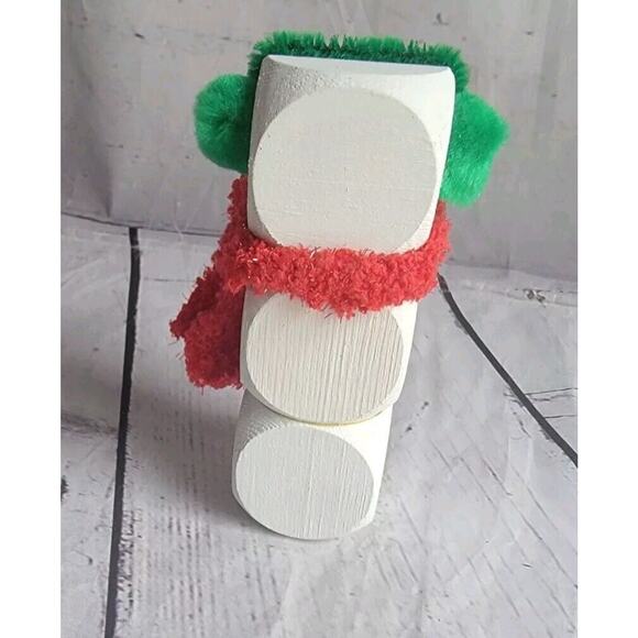 Handmade Wooden Snowman Winter Decor Shelf Tray Sitter Green Red Hand painted - Picture 6 of 6